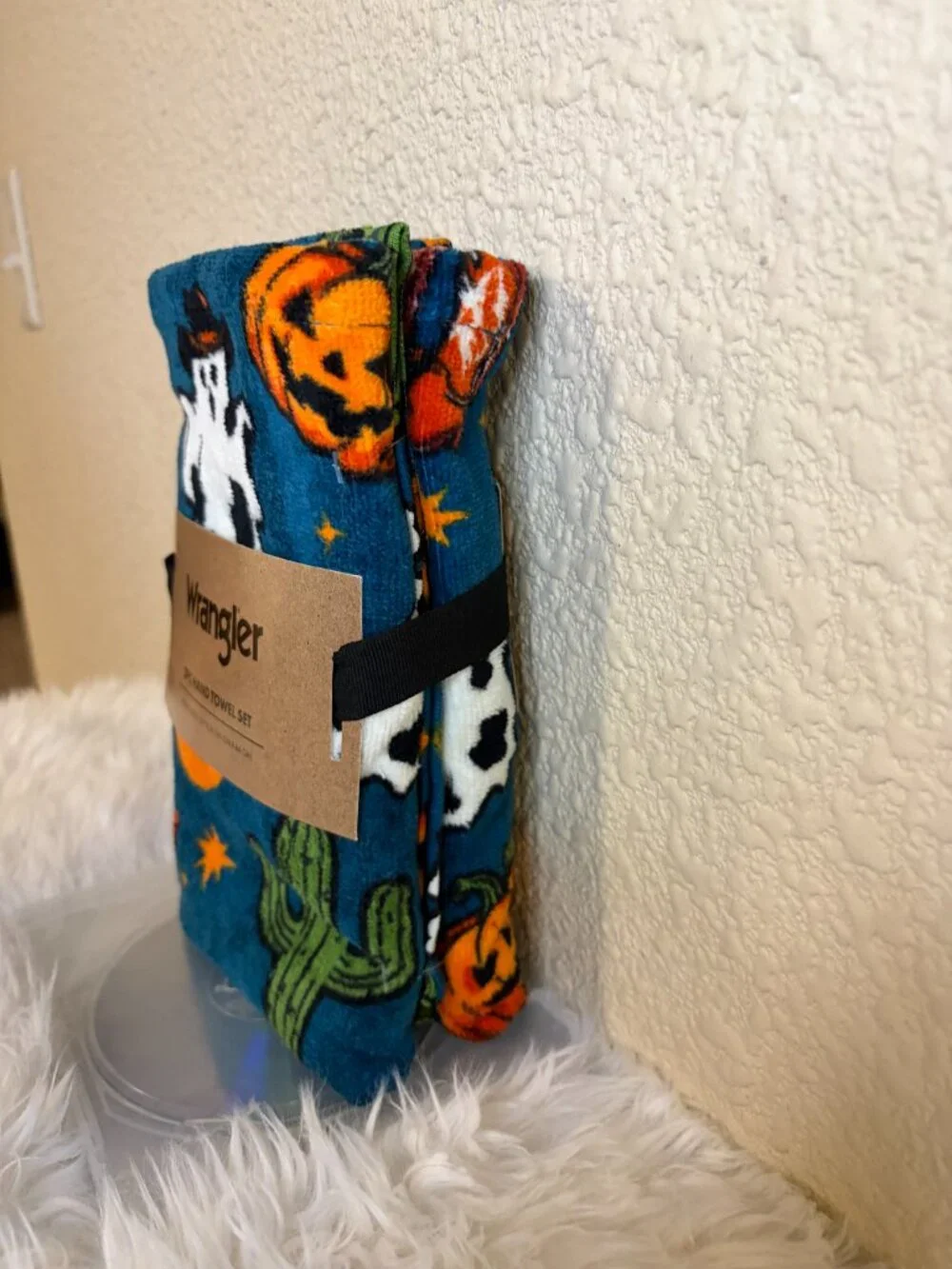 Wrangler Halloween Cowboy Ghost Pumpkin Cactus Hand Towels 2pc 16x26 NWT